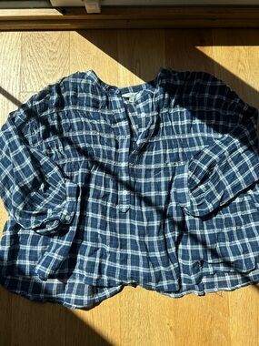 Flowy and sheer plaid Max Studio top